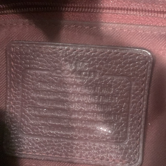 COACH Edie Bag  - Gift Packaging - Picture 5 of 6